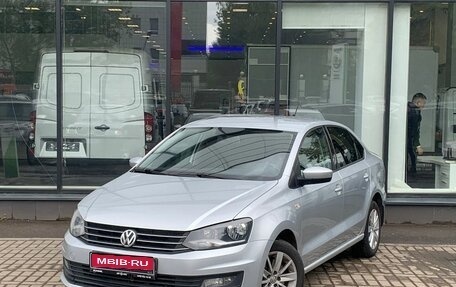 Volkswagen Polo VI (EU Market), 2017 год, 1 000 000 рублей, 1 фотография
