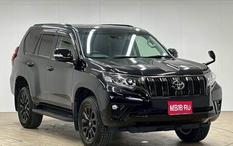 Toyota Land Cruiser Prado 150 рестайлинг 2, 2021 год, 4 810 334 рублей, 1 фотография