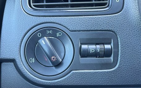 Volkswagen Polo VI (EU Market), 2017 год, 1 100 000 рублей, 14 фотография