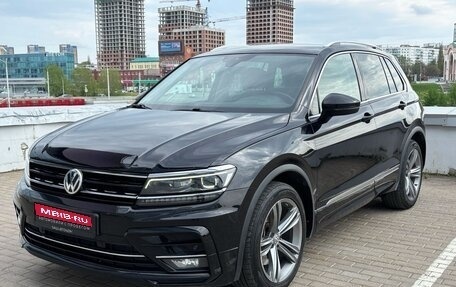 Volkswagen Tiguan II, 2019 год, 2 370 000 рублей, 1 фотография