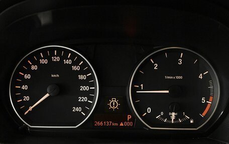 BMW 1 серия, 2009 год, 930 000 рублей, 6 фотография