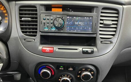 KIA Rio II, 2007 год, 420 000 рублей, 13 фотография