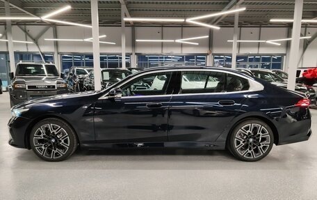 BMW 5 серия, 2024 год, 4 фотография