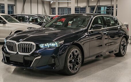 BMW 5 серия, 2024 год, 3 фотография