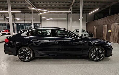 BMW 5 серия, 2024 год, 8 фотография