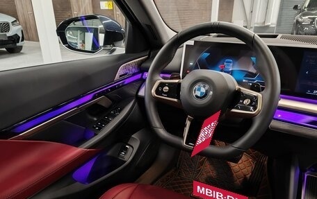 BMW 5 серия, 2024 год, 12 фотография