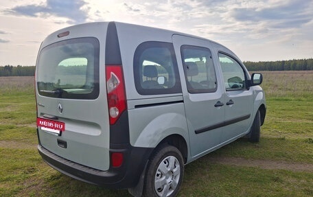Renault Kangoo II рестайлинг, 2010 год, 825 000 рублей, 5 фотография