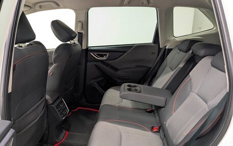 Subaru Forester, 2021 год, 2 650 000 рублей, 6 фотография