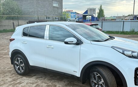 KIA Sportage IV рестайлинг, 2019 год, 2 000 000 рублей, 6 фотография