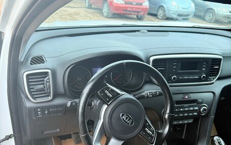 KIA Sportage IV рестайлинг, 2019 год, 2 000 000 рублей, 12 фотография