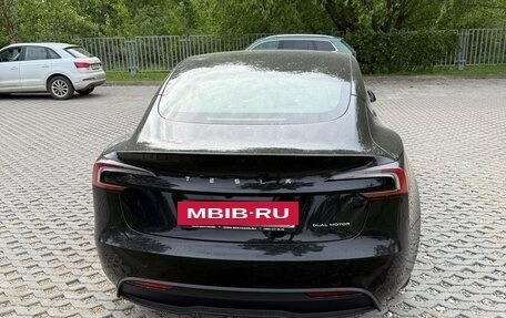 Tesla Model 3 I, 2023 год, 5 600 000 рублей, 3 фотография