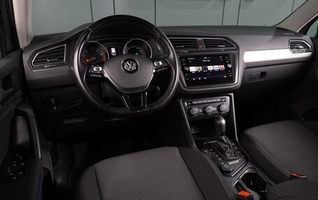 Volkswagen Tiguan II, 2020 год, 2 549 000 рублей, 6 фотография
