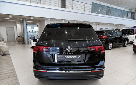 Volkswagen Tiguan II, 2021 год, 3 253 000 рублей, 6 фотография