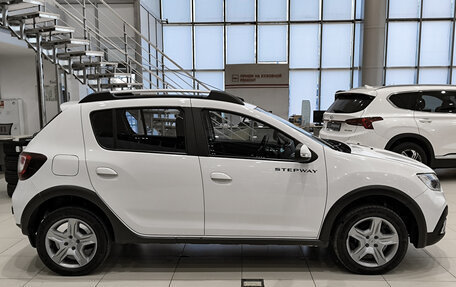 Renault Sandero II рестайлинг, 2021 год, 1 270 000 рублей, 8 фотография