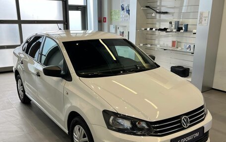 Volkswagen Polo VI (EU Market), 2017 год, 830 000 рублей, 3 фотография