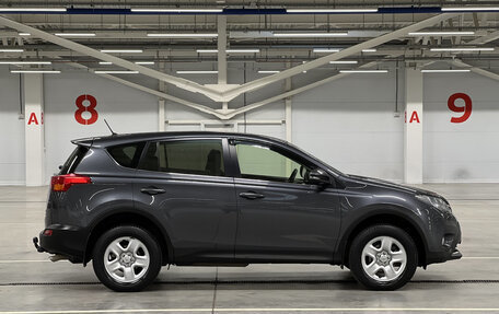 Toyota RAV4, 2013 год, 1 697 000 рублей, 4 фотография