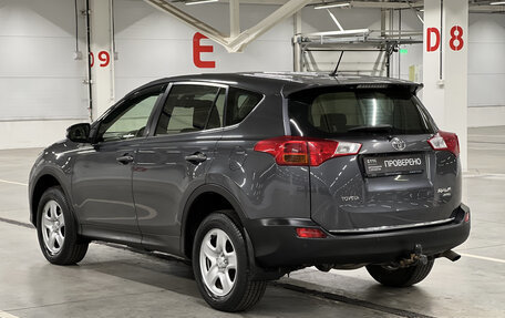 Toyota RAV4, 2013 год, 1 697 000 рублей, 7 фотография