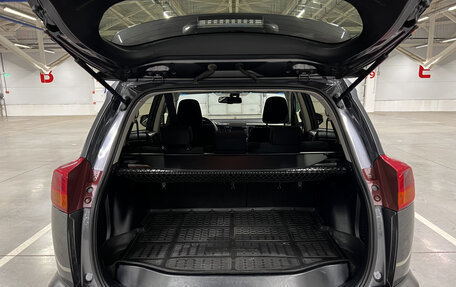 Toyota RAV4, 2013 год, 1 697 000 рублей, 10 фотография