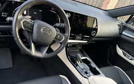 Lexus NX, 2021 год, 5 400 000 рублей, 9 фотография