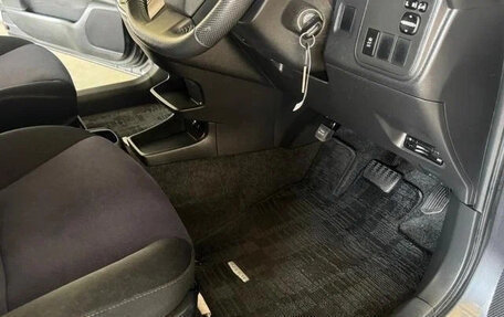 Toyota Wish II, 2016 год, 1 250 400 рублей, 21 фотография