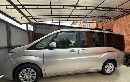 Honda Stepwgn IV, 2020 год, 2 150 000 рублей, 7 фотография