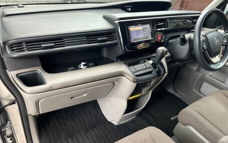 Honda Stepwgn IV, 2020 год, 2 150 000 рублей, 8 фотография