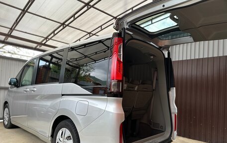 Honda Stepwgn IV, 2020 год, 2 150 000 рублей, 13 фотография