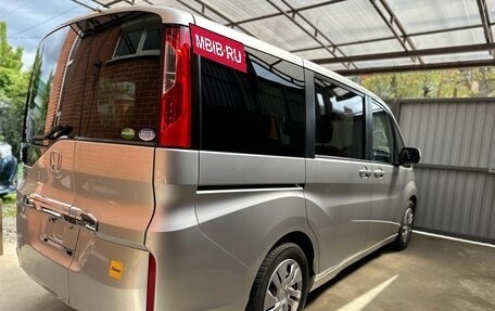 Honda Stepwgn IV, 2020 год, 2 150 000 рублей, 15 фотография