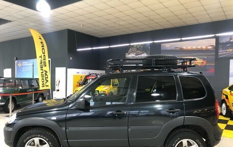 Chevrolet Niva I рестайлинг, 2019 год, 690 000 рублей, 3 фотография