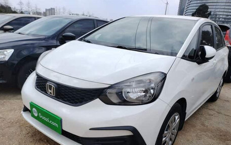 Honda Fit, 2022 год, 1 100 000 рублей, 1 фотография