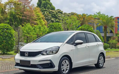 Honda Fit, 2022 год, 1 300 000 рублей, 1 фотография