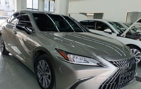 Lexus ES VII, 2021 год, 4 100 000 рублей, 3 фотография