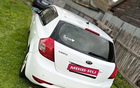 KIA cee'd I рестайлинг, 2011 год, 680 000 рублей, 2 фотография
