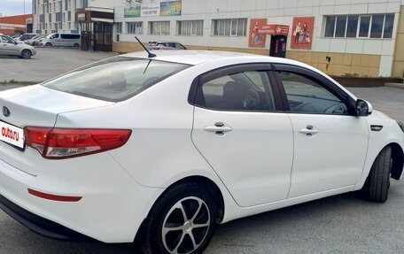 KIA Rio III рестайлинг, 2016 год, 1 050 000 рублей, 10 фотография