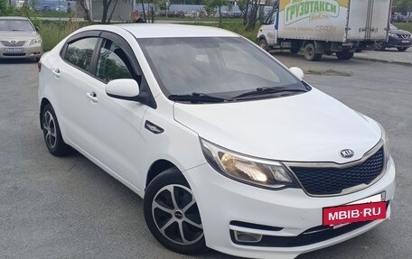 KIA Rio III рестайлинг, 2016 год, 1 050 000 рублей, 4 фотография