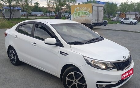 KIA Rio III рестайлинг, 2016 год, 1 050 000 рублей, 3 фотография