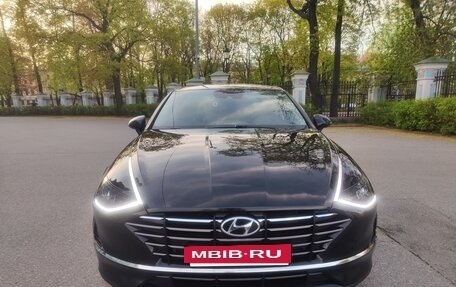 Hyundai Sonata VIII, 2020 год, 2 600 000 рублей, 4 фотография