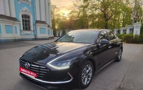 Hyundai Sonata VIII, 2020 год, 2 600 000 рублей, 2 фотография