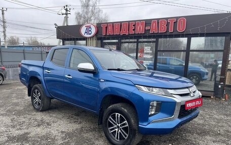 Mitsubishi L200 IV рестайлинг, 2019 год, 2 150 000 рублей, 4 фотография