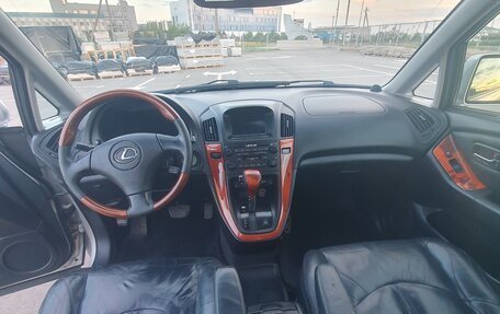Lexus RX IV рестайлинг, 2002 год, 720 000 рублей, 6 фотография