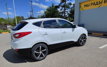 Hyundai ix35 I рестайлинг, 2015 год, 1 599 999 рублей, 3 фотография