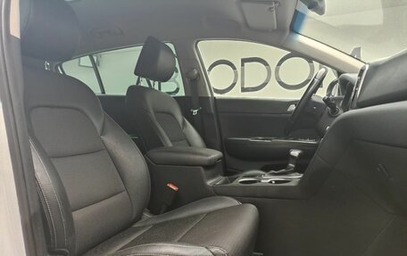 KIA Sportage IV рестайлинг, 2018 год, 2 150 000 рублей, 10 фотография