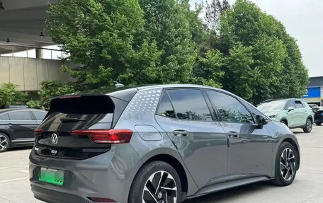 Volkswagen ID.3 I, 2023 год, 1 600 000 рублей, 4 фотография