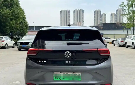 Volkswagen ID.3 I, 2023 год, 1 600 000 рублей, 5 фотография