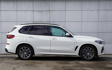 BMW X5, 2021 год, 9 000 000 рублей, 5 фотография