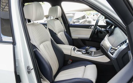 BMW X5, 2021 год, 9 000 000 рублей, 12 фотография