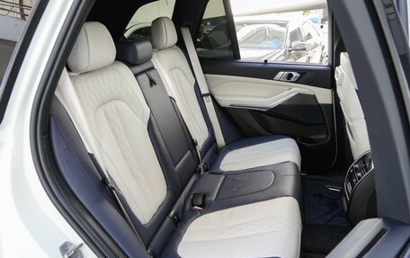 BMW X5, 2021 год, 9 000 000 рублей, 11 фотография
