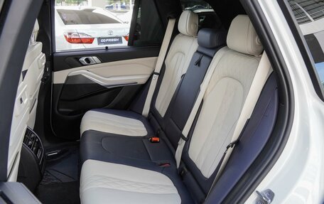 BMW X5, 2021 год, 9 000 000 рублей, 13 фотография