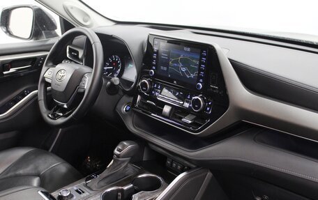 Toyota Highlander, 2021 год, 5 650 000 рублей, 7 фотография