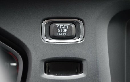 Volvo V40 Cross Country I, 2013 год, 1 400 000 рублей, 19 фотография